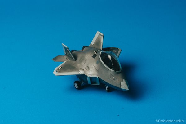 Hasegawa F-22 raptor eggplane complete