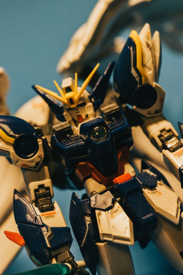 Wing suit gundam complete